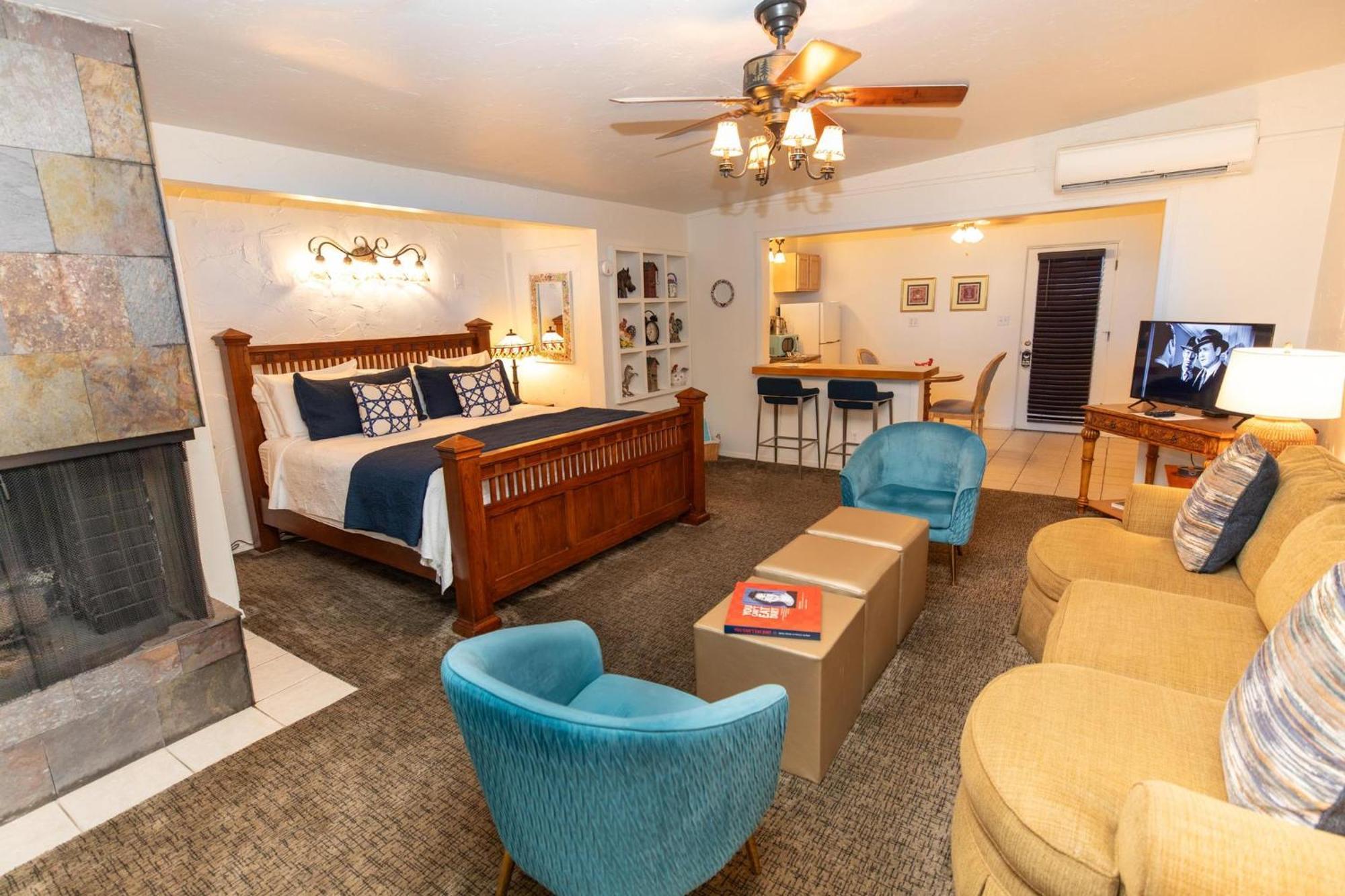 Old Ranch Inn - Adults Only 21 & Up Παλμ Σπρινγκς Εξωτερικό φωτογραφία
